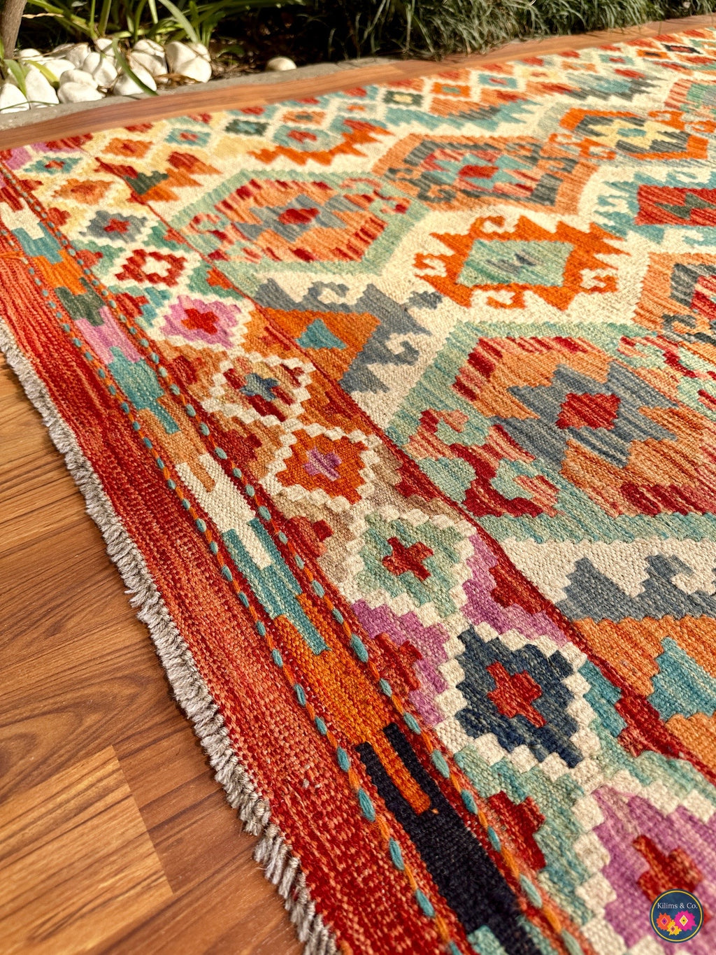 Pure wool kilim (6′8″ × 4′11″ )