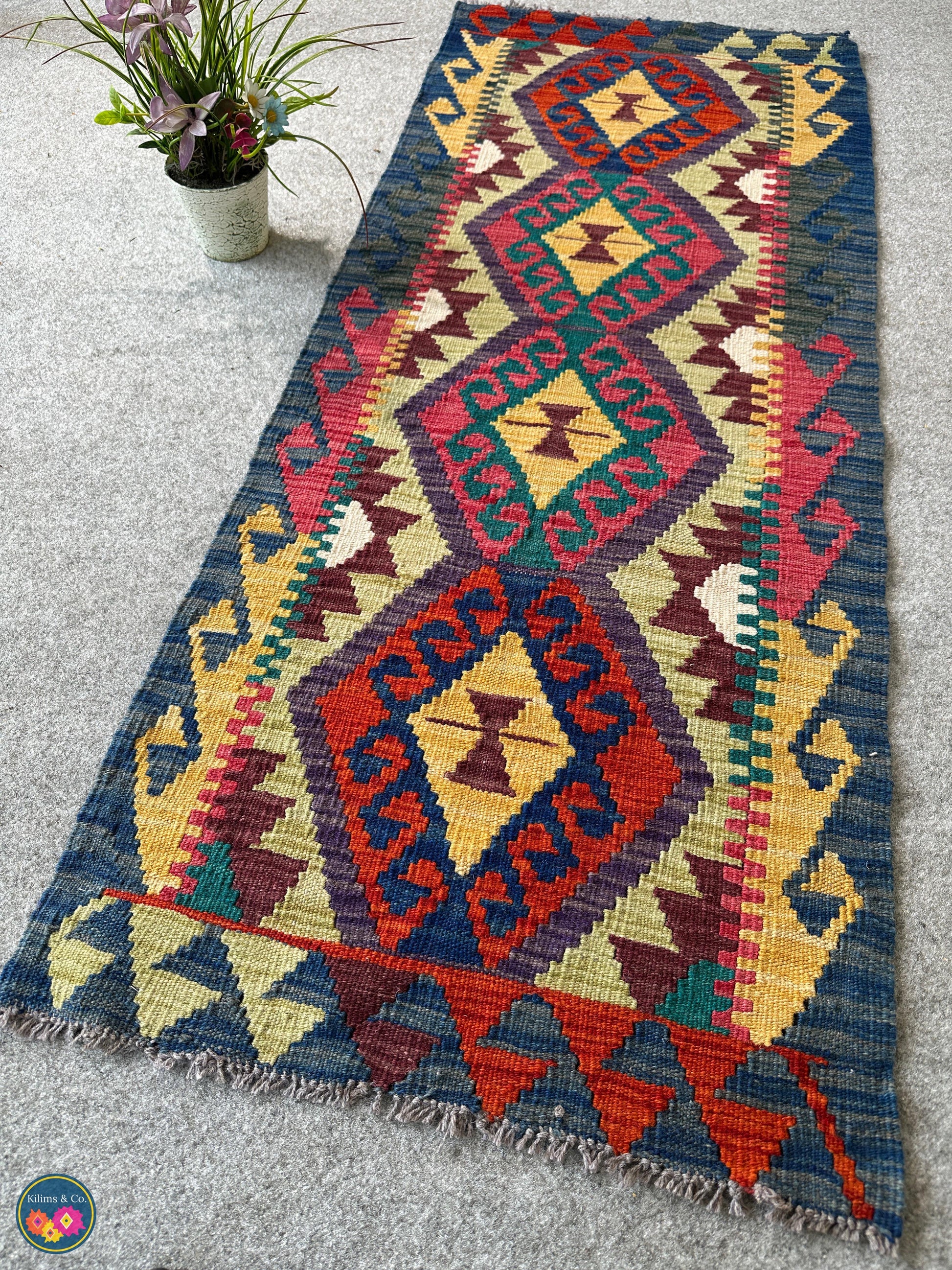 Table Runner (4’9” x 1’10”)