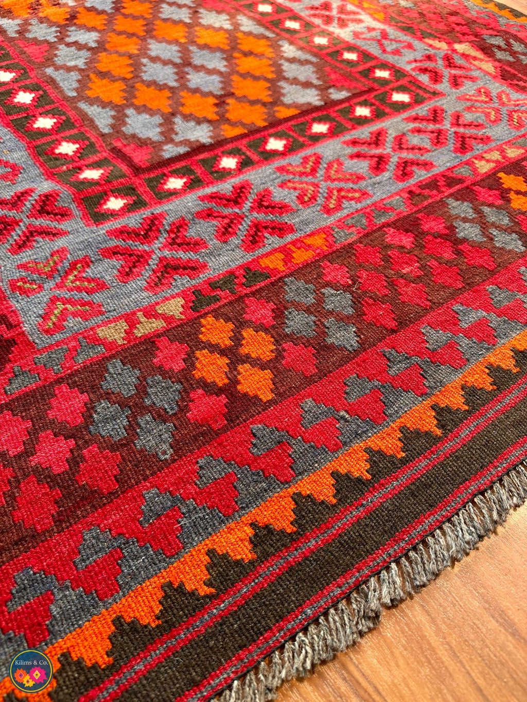 Pure wool kilim 6ft 5in x 3ft 8in