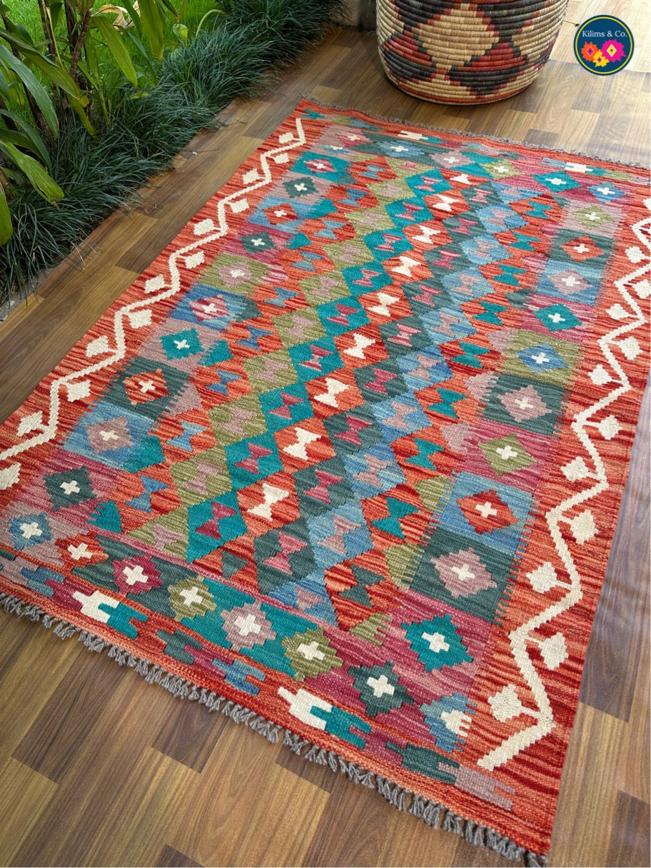 Pure wool kilim 4’9 x 3’4