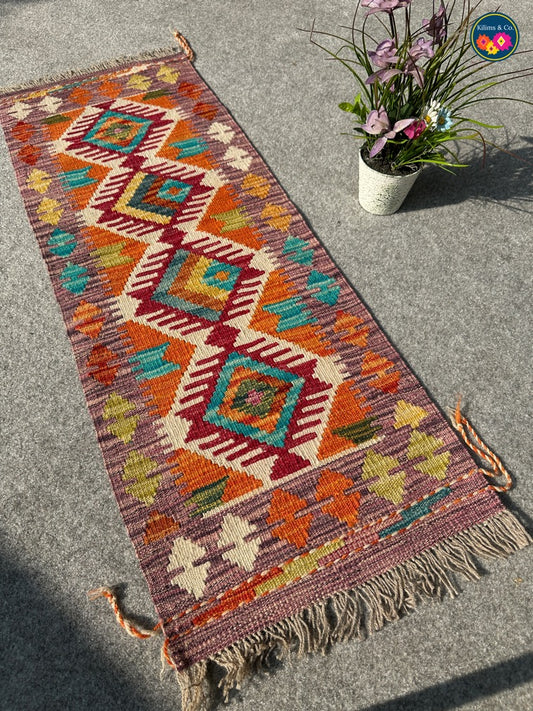 Table Runner (3'10x1'5)