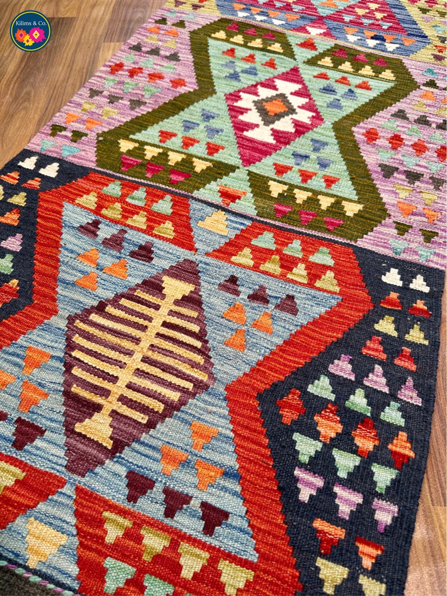 Woolen Floor Runner 6'6x2’2