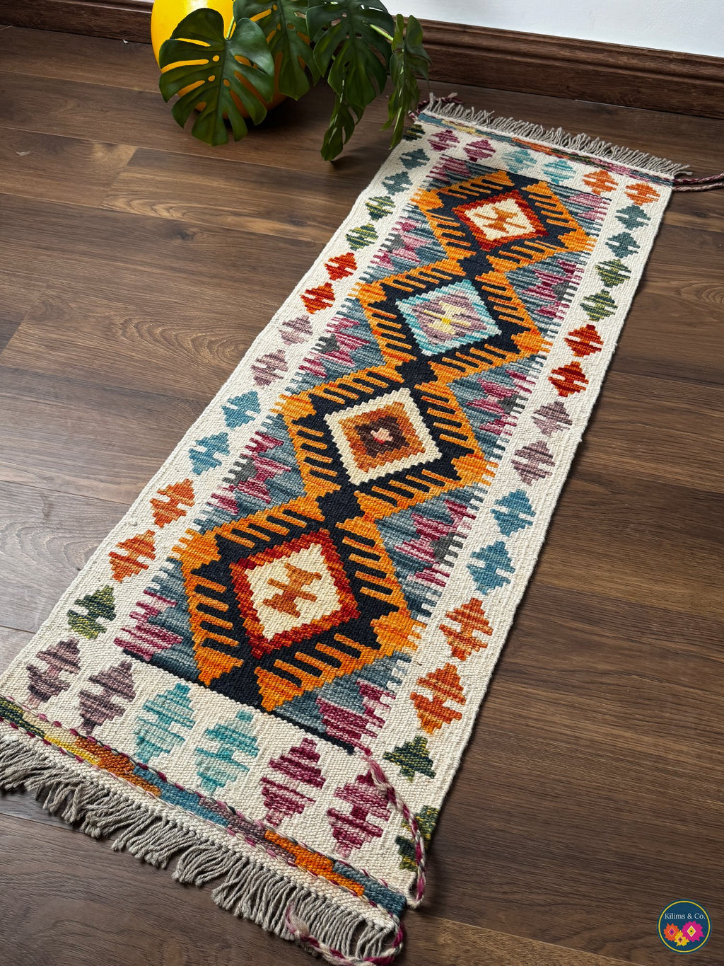 Table Runner (3’11”x1’5”)