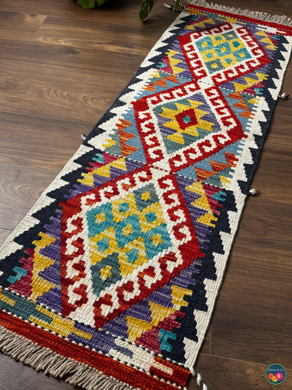 Table Runner (4’0”x1’3”)