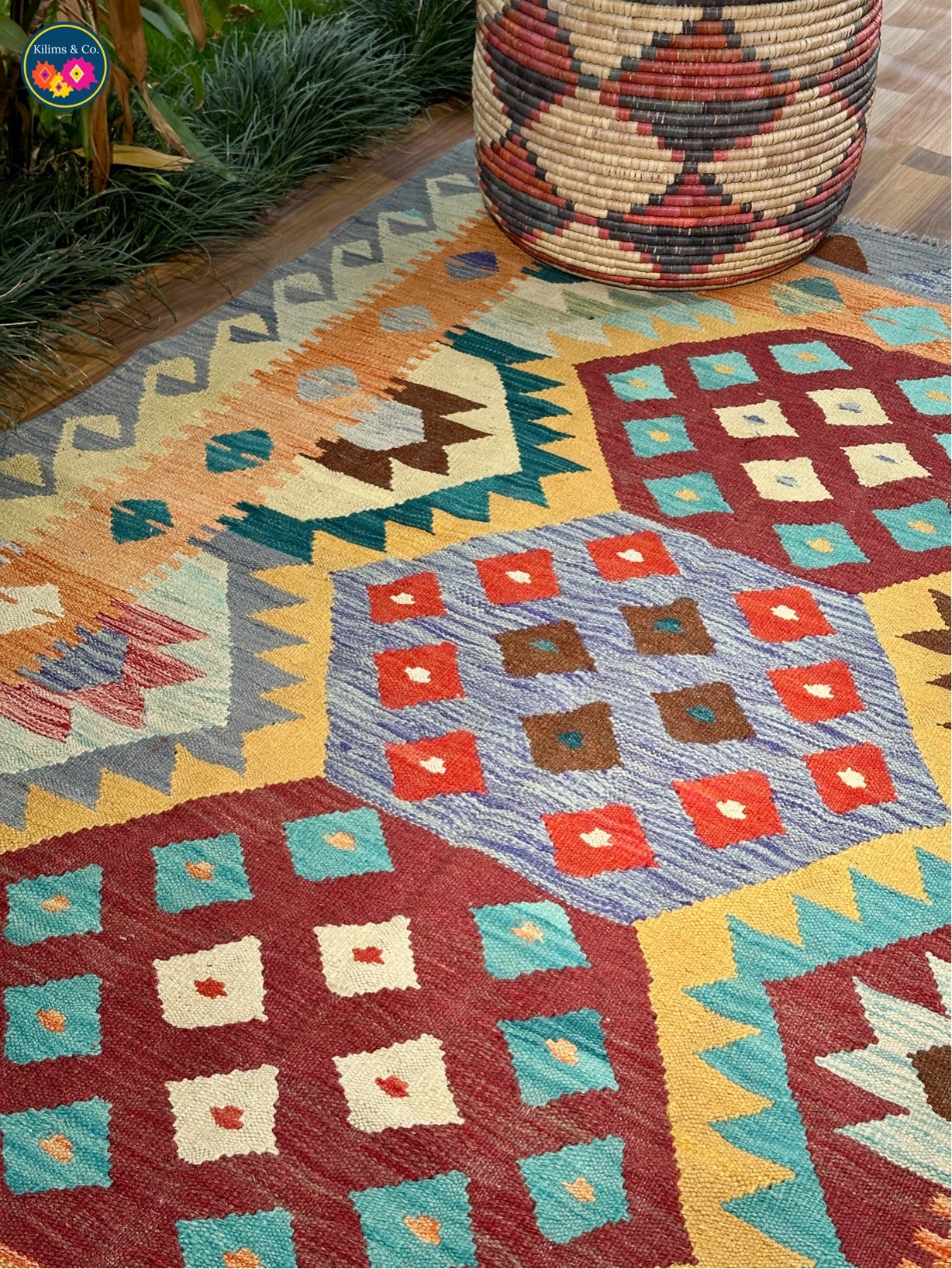 Pure wool kilim (6'8"x5'1")