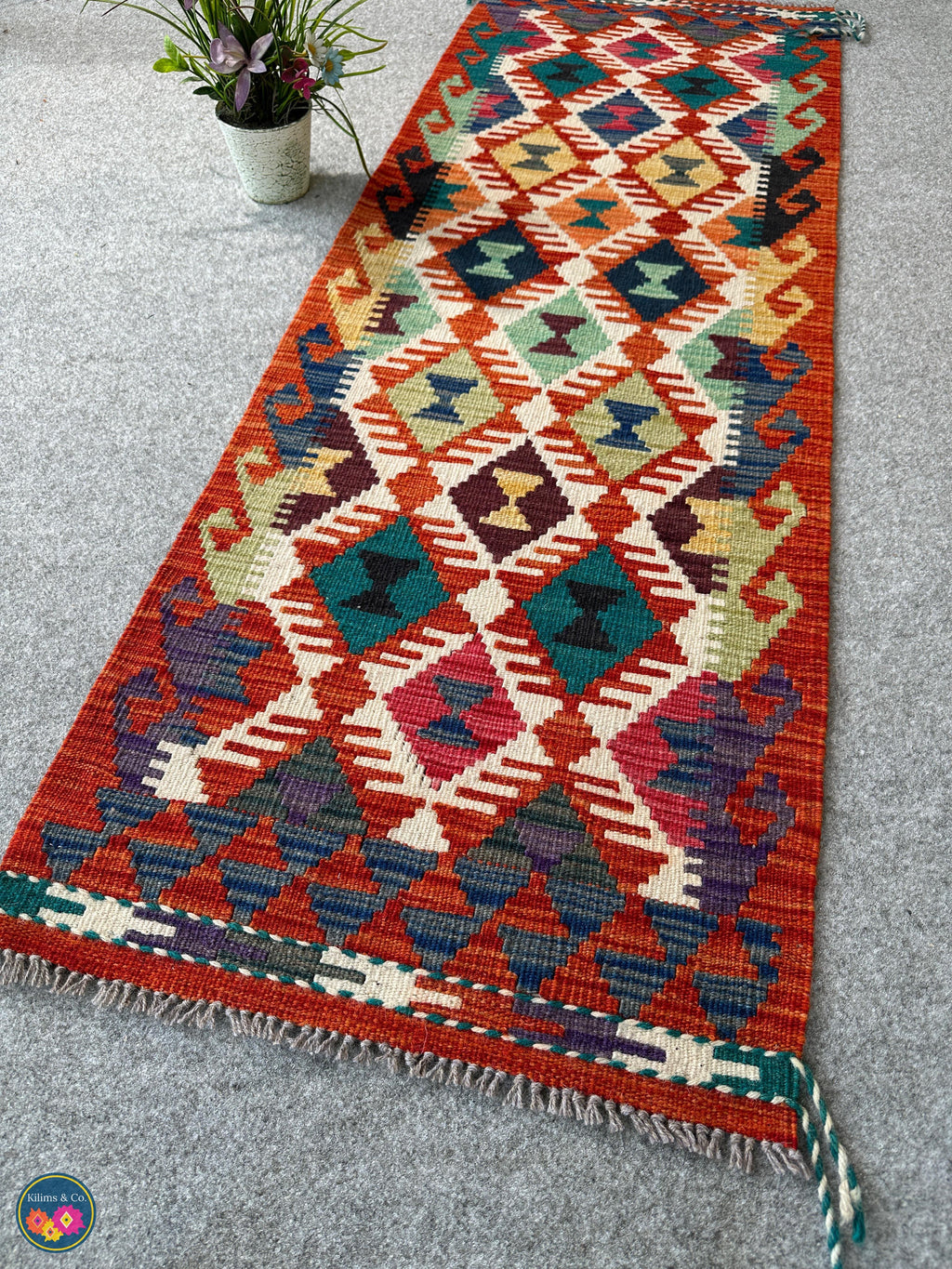 Table Runner (4’11” x 1’10”)