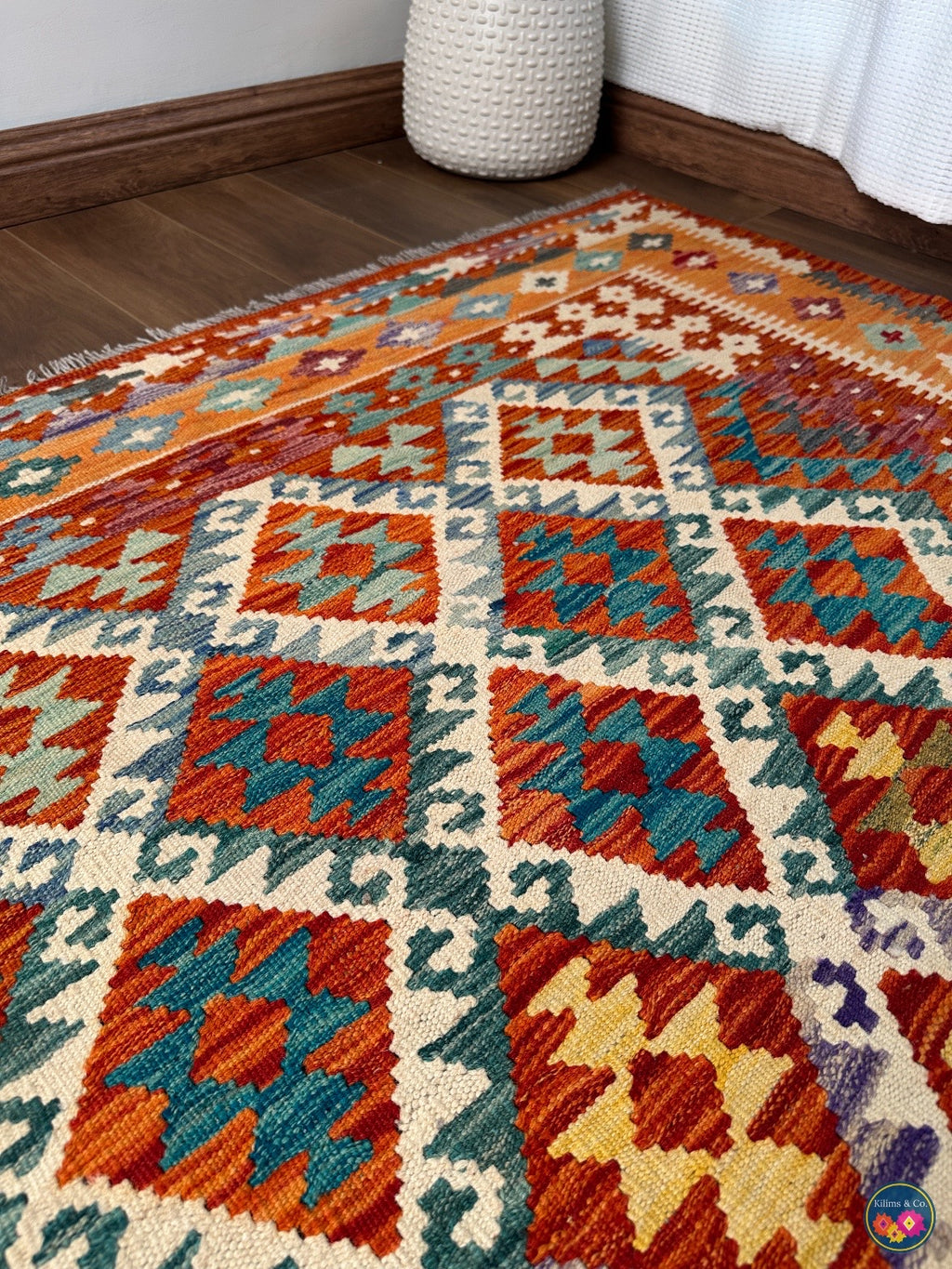 Pure Wool kilim 6ft 4in x 5ft 2in