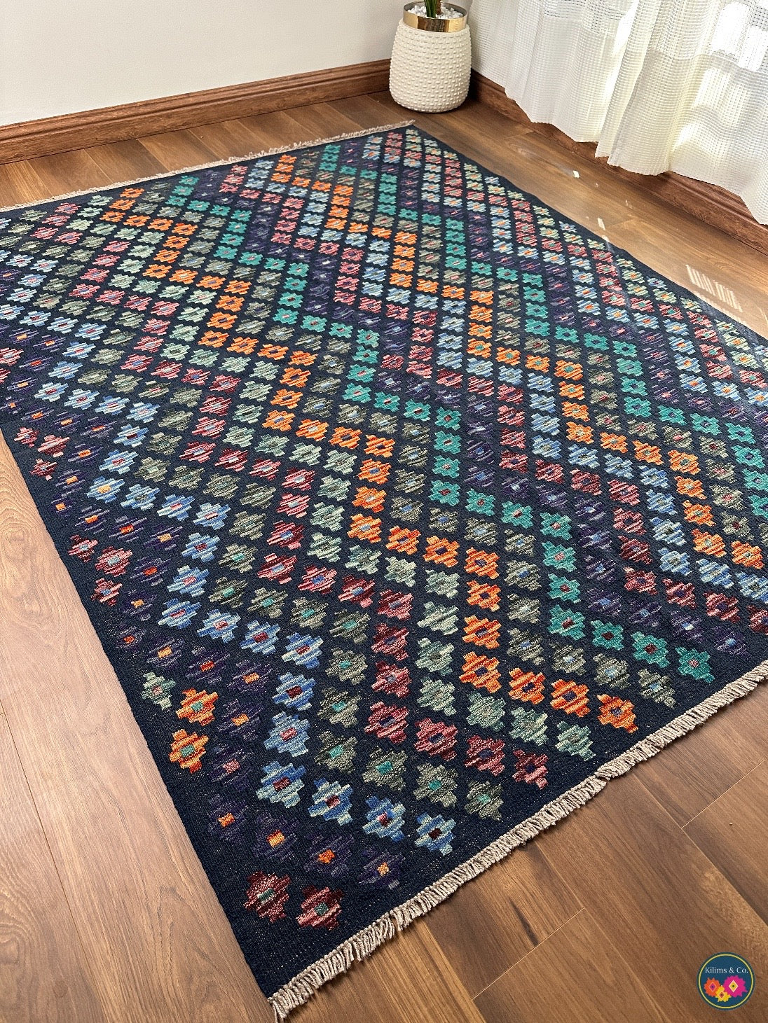 Pure Wool kilim 6ft 5in x 5ft 1in