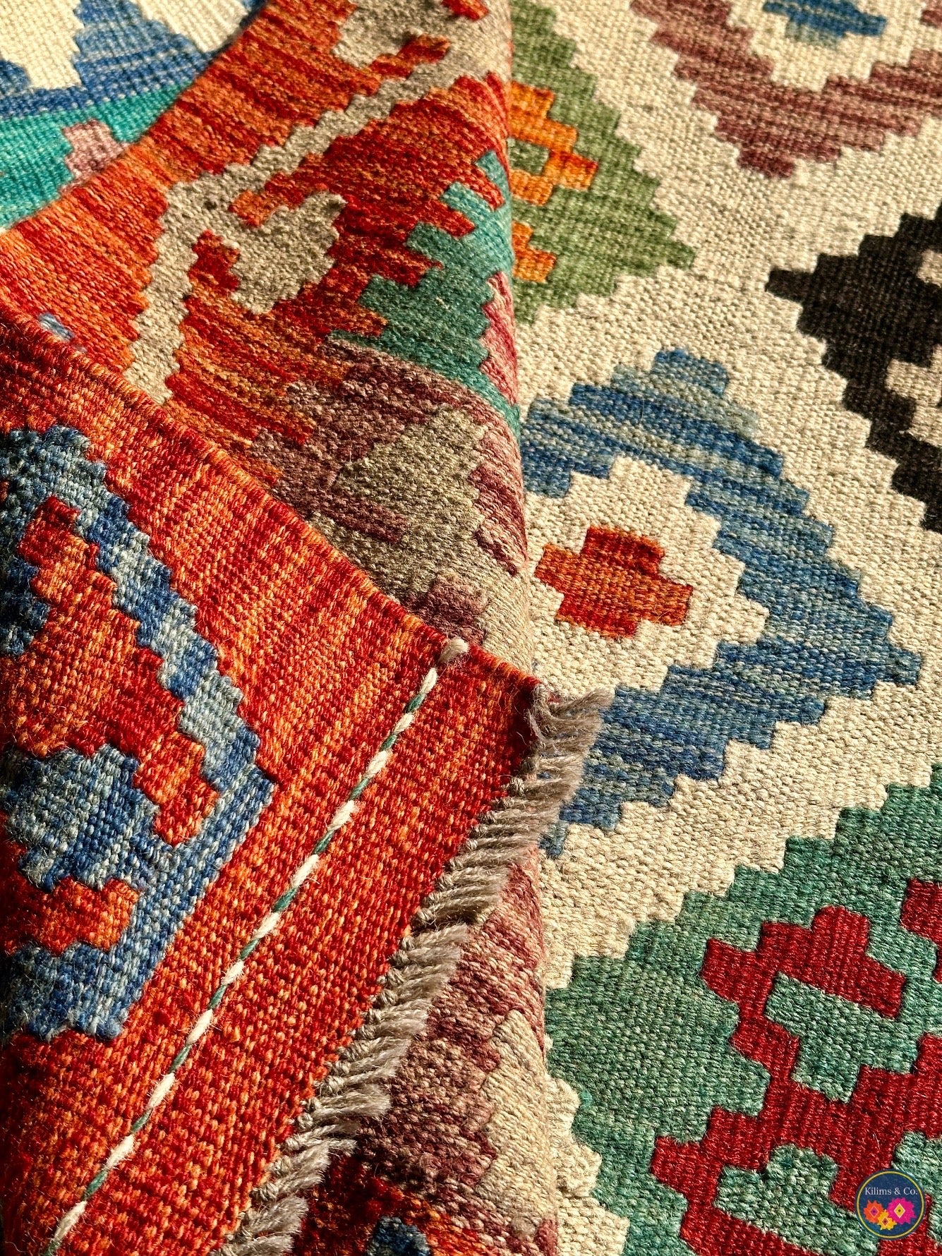 Pure wool kilim (6′7″ × 5′2″ )