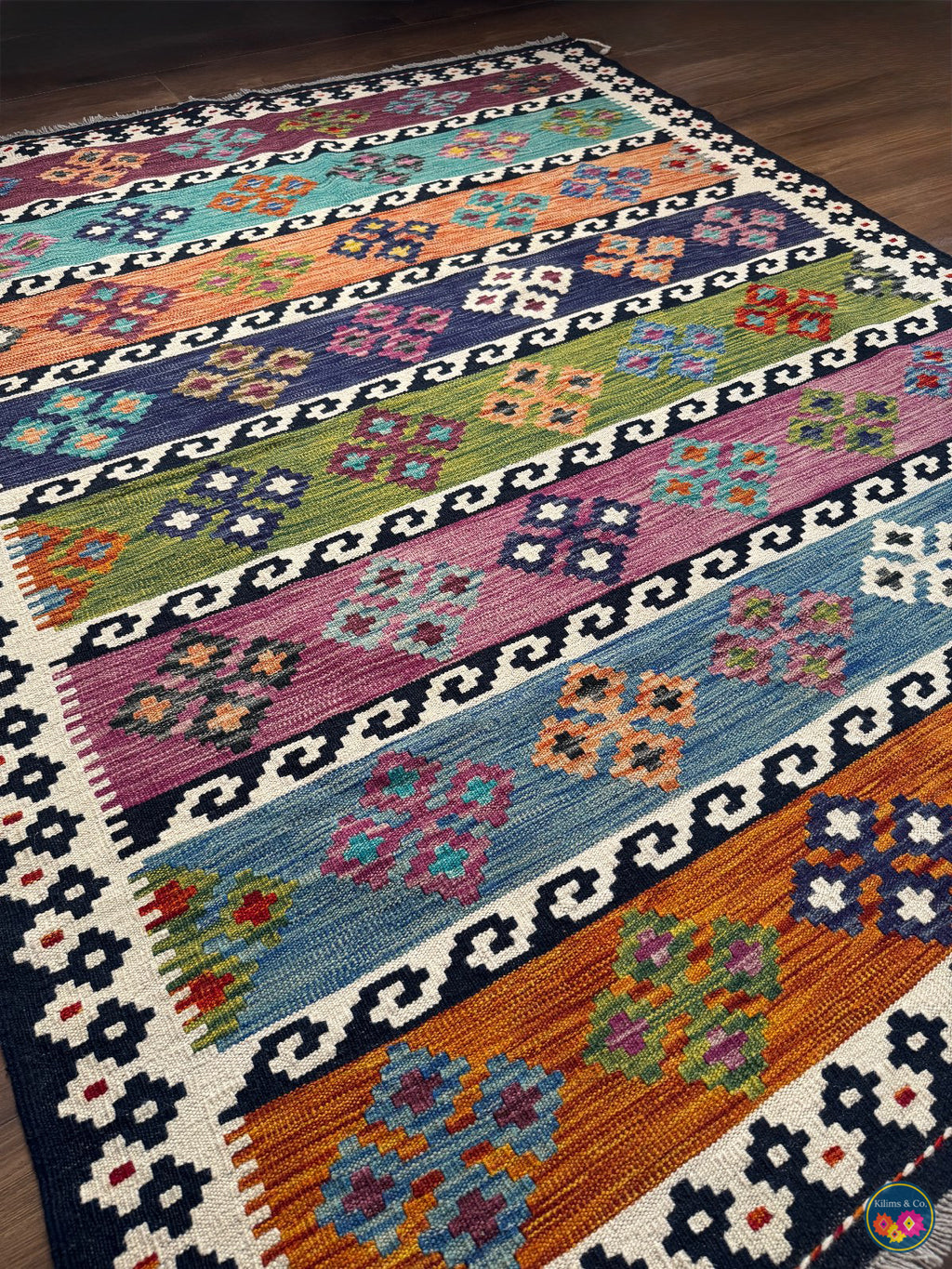 Pure Wool kilim 6ft 6in x 5ft 3in
