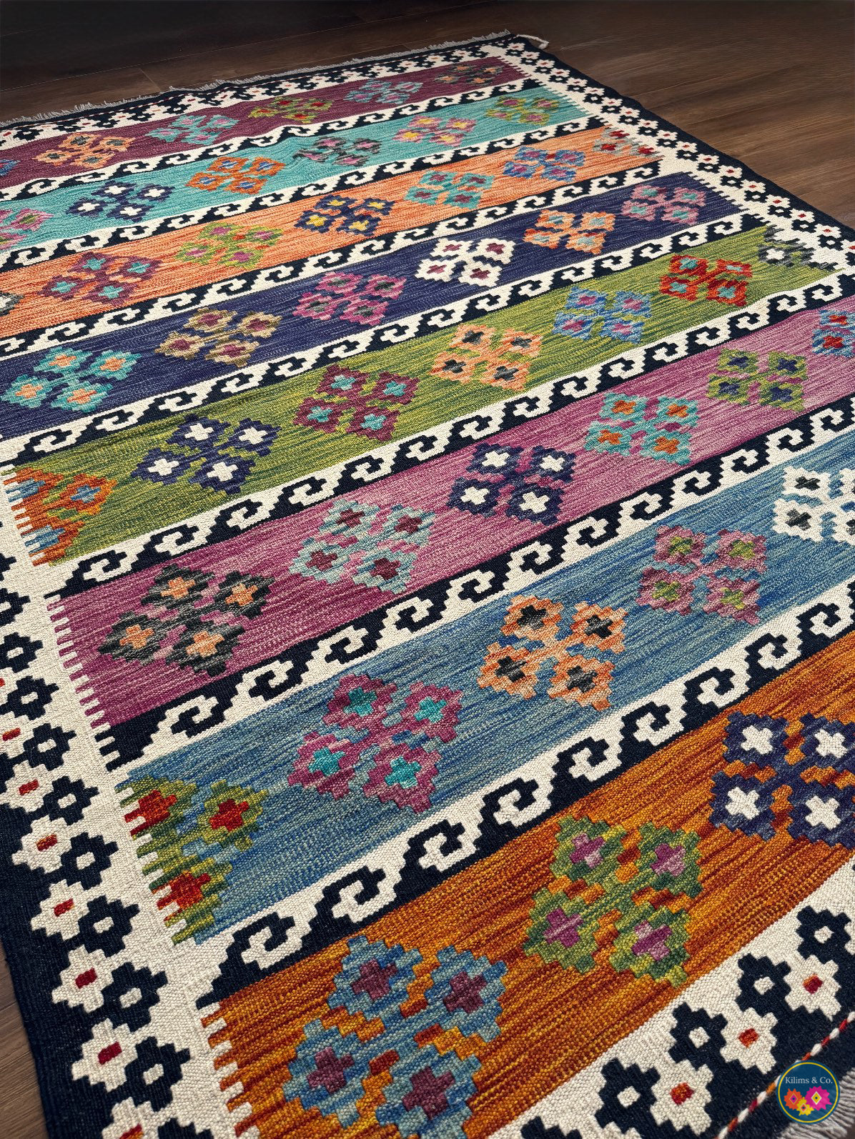 Pure Wool kilim 6ft 6in x 5ft 3in