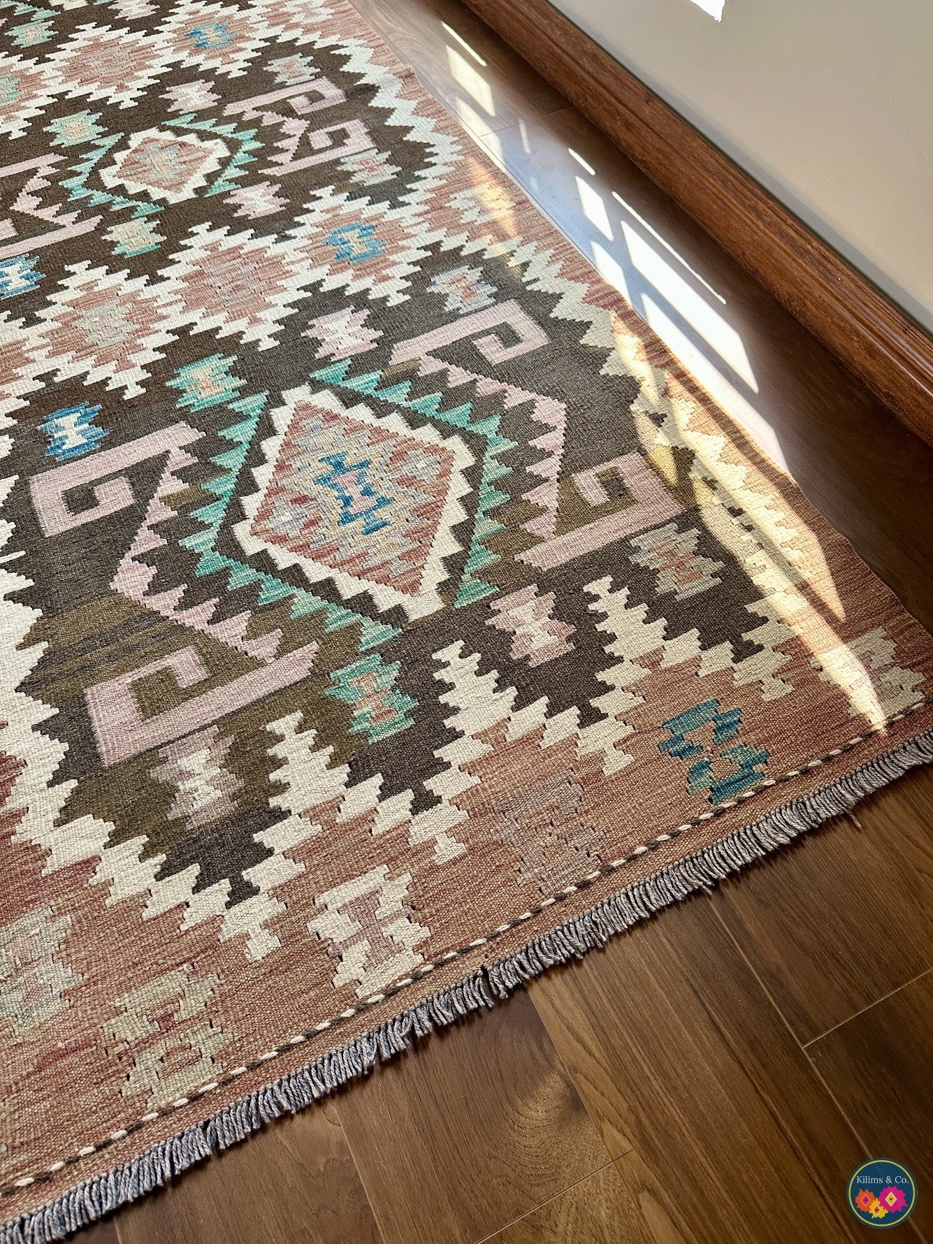 Pure Wool kilim 7ft 11in x 5ft 9in