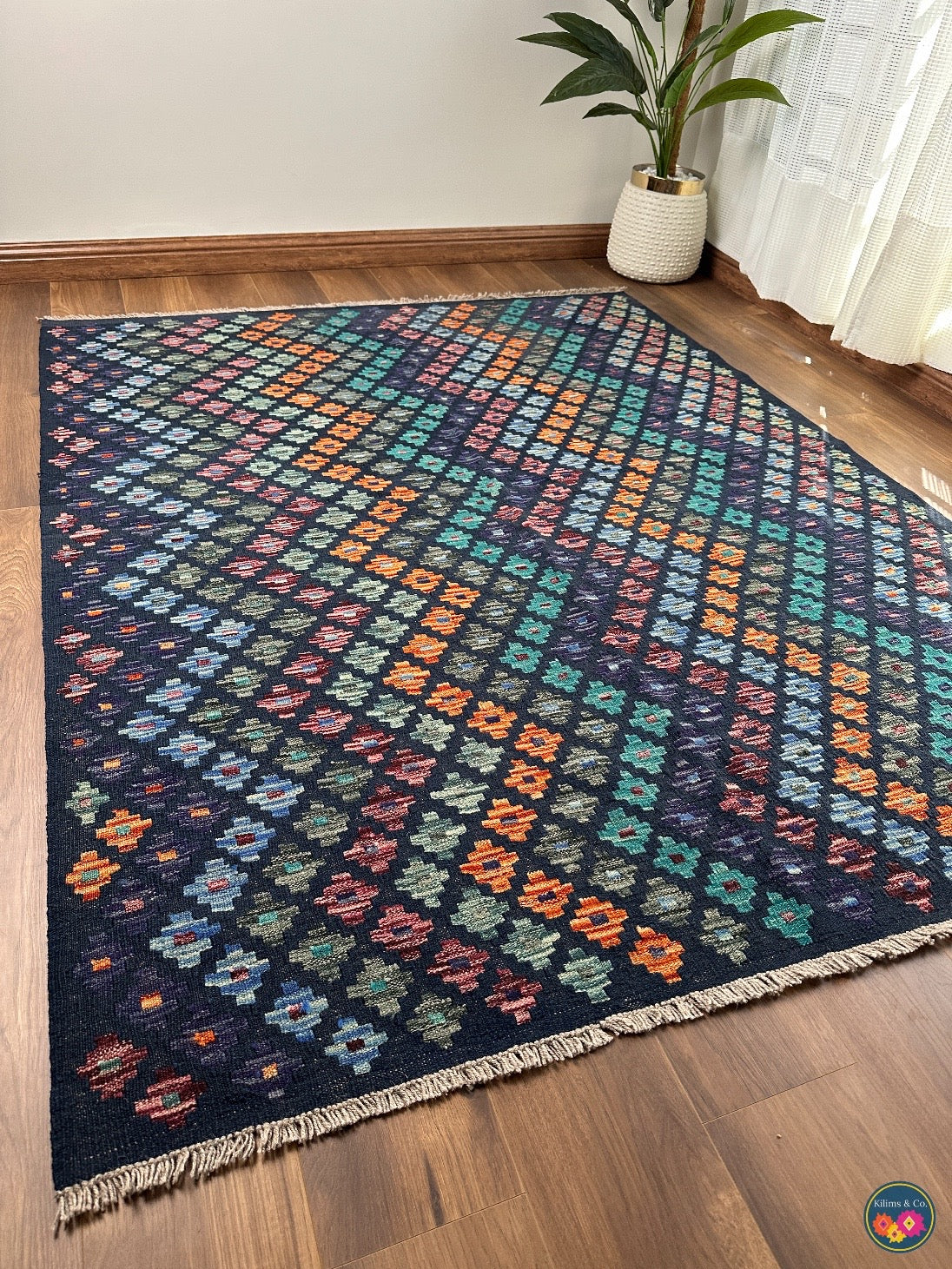 Pure Wool kilim 6ft 5in x 5ft 1in