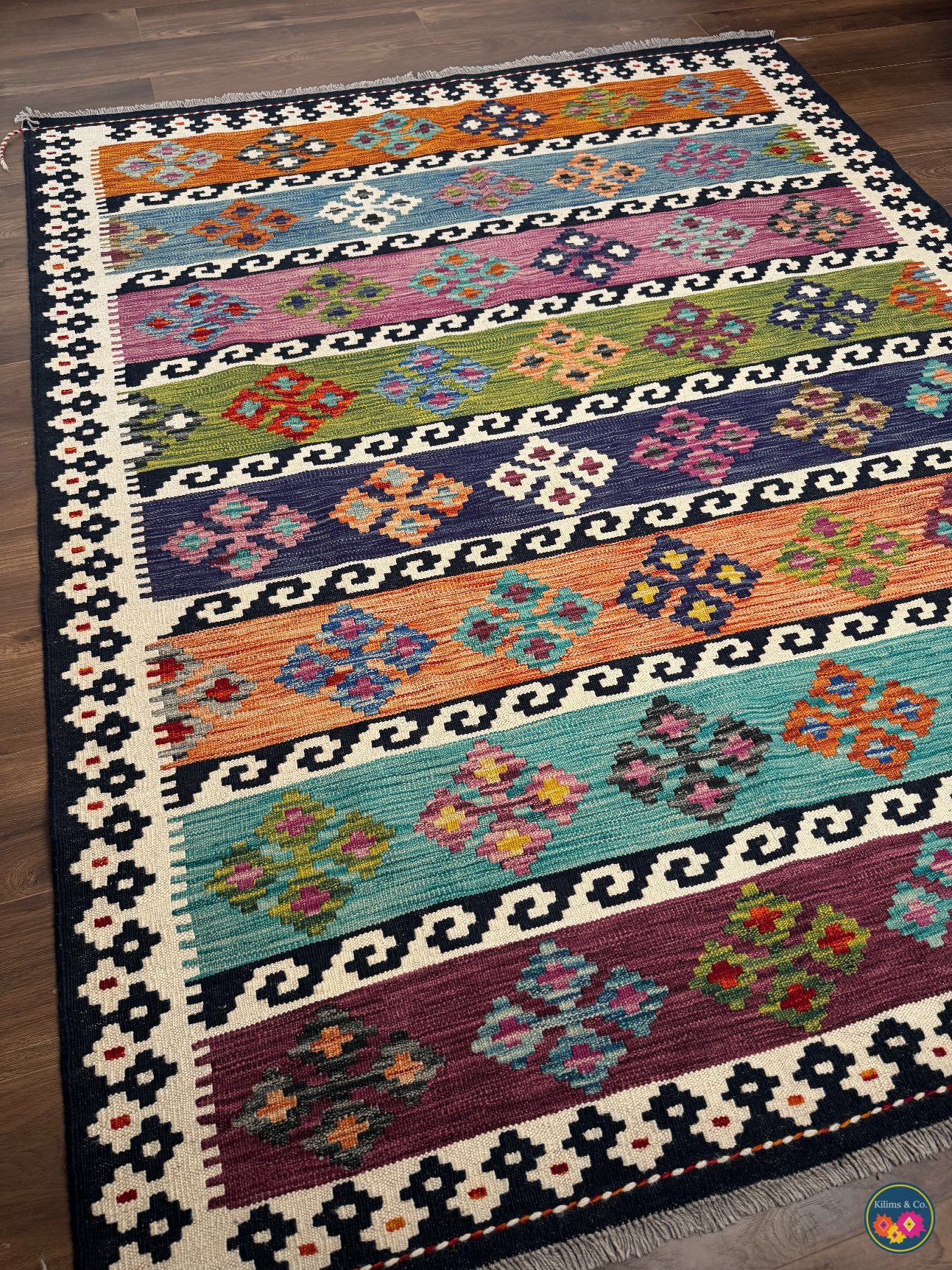 Pure Wool kilim 6ft 6in x 5ft 3in