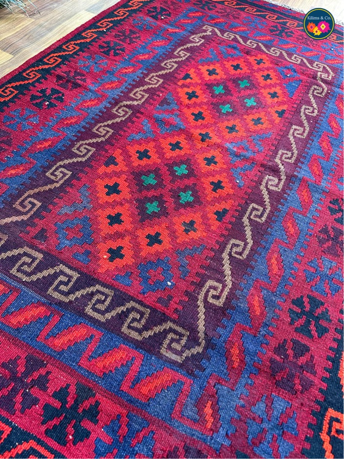 Pure wool kilim 5ft 2in x 3ft 4in
