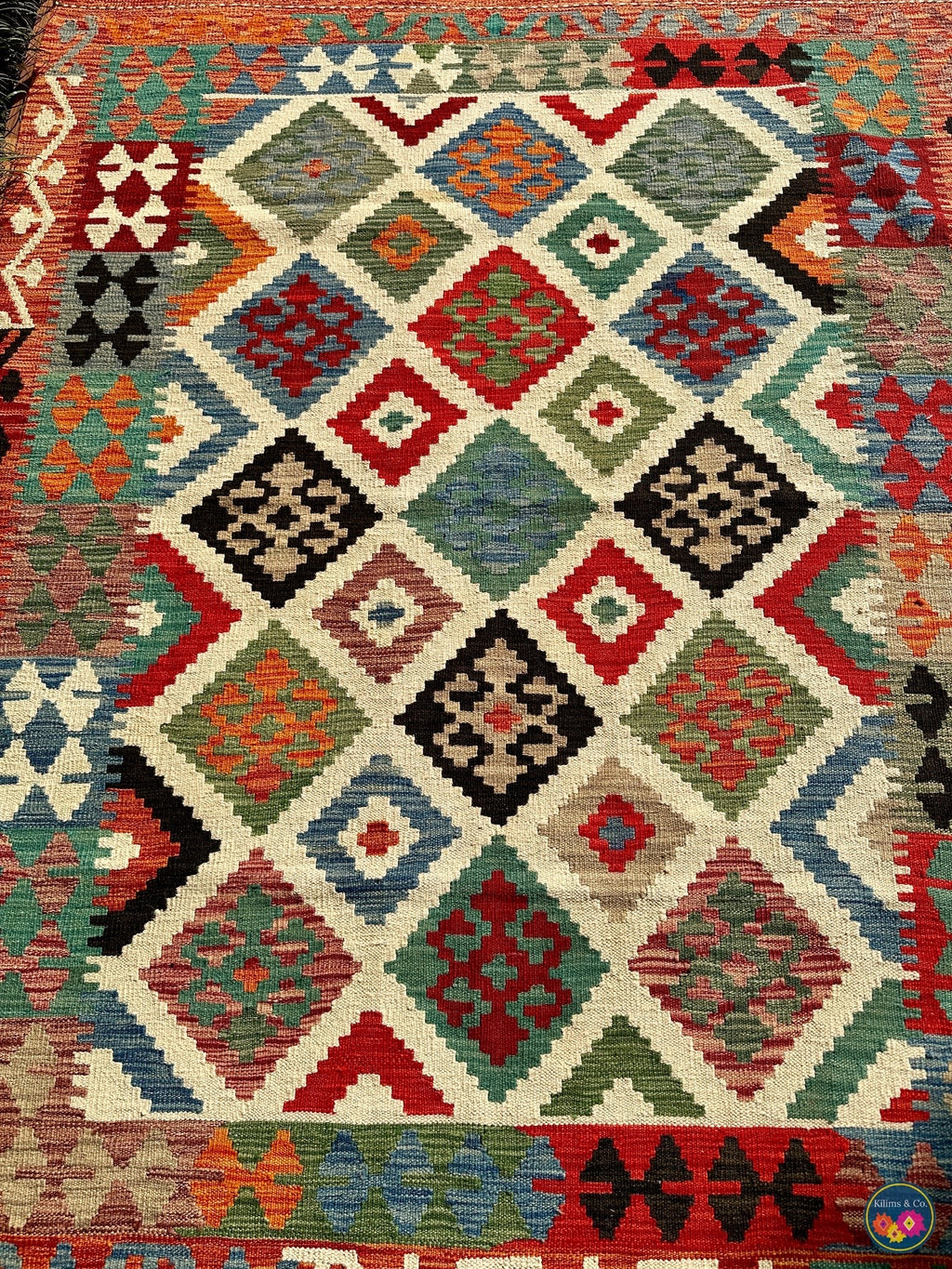 Pure wool kilim (6′7″ × 5′2″ )