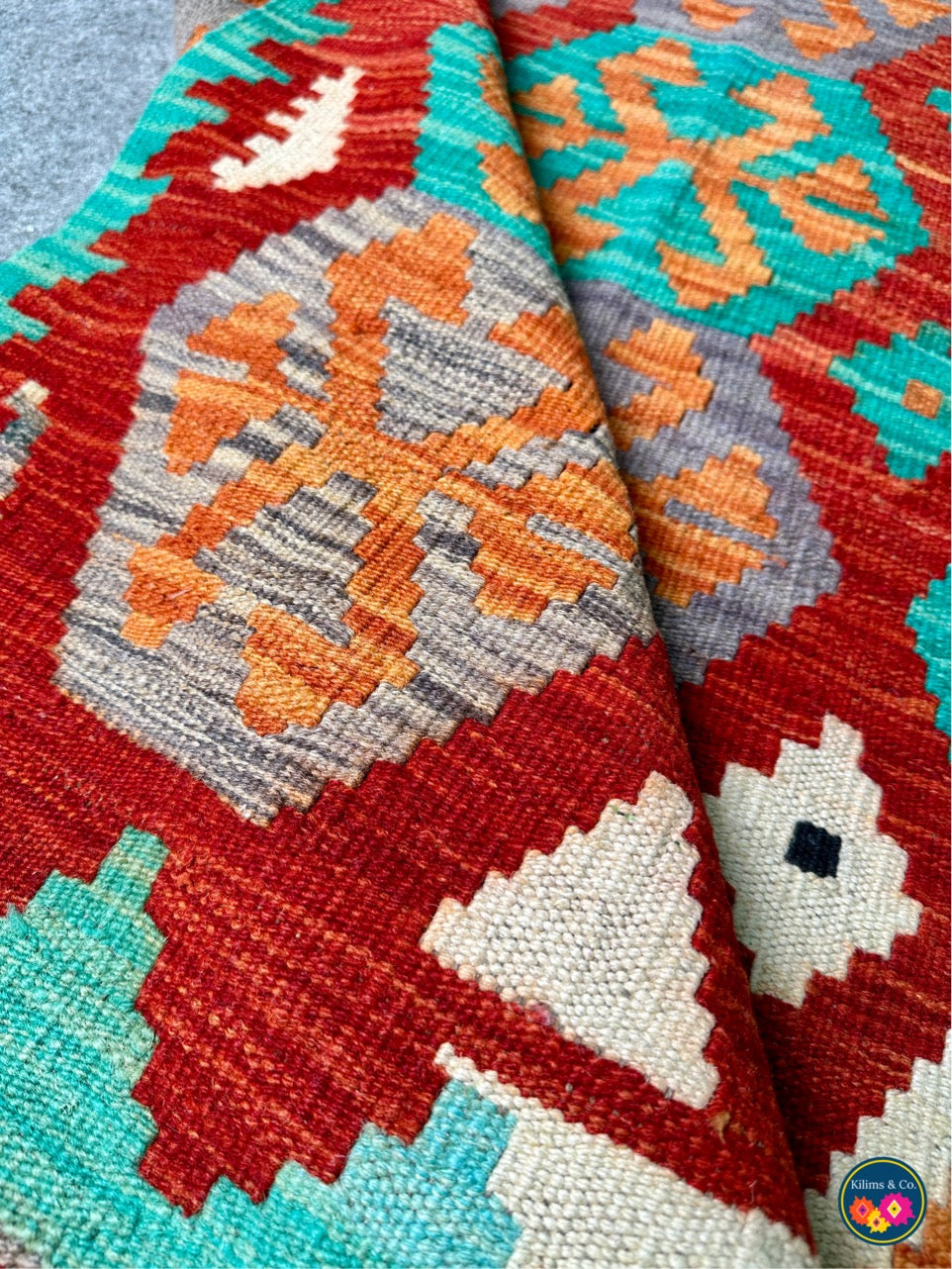 Pure wool kilim 4ft 5in x 3ft 2in