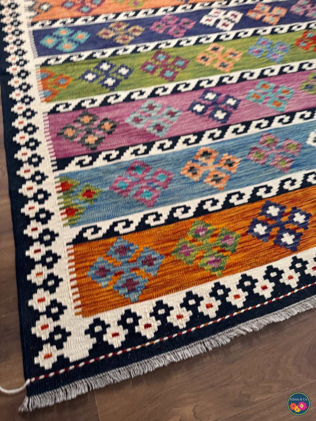 Pure Wool kilim 6ft 6in x 5ft 3in