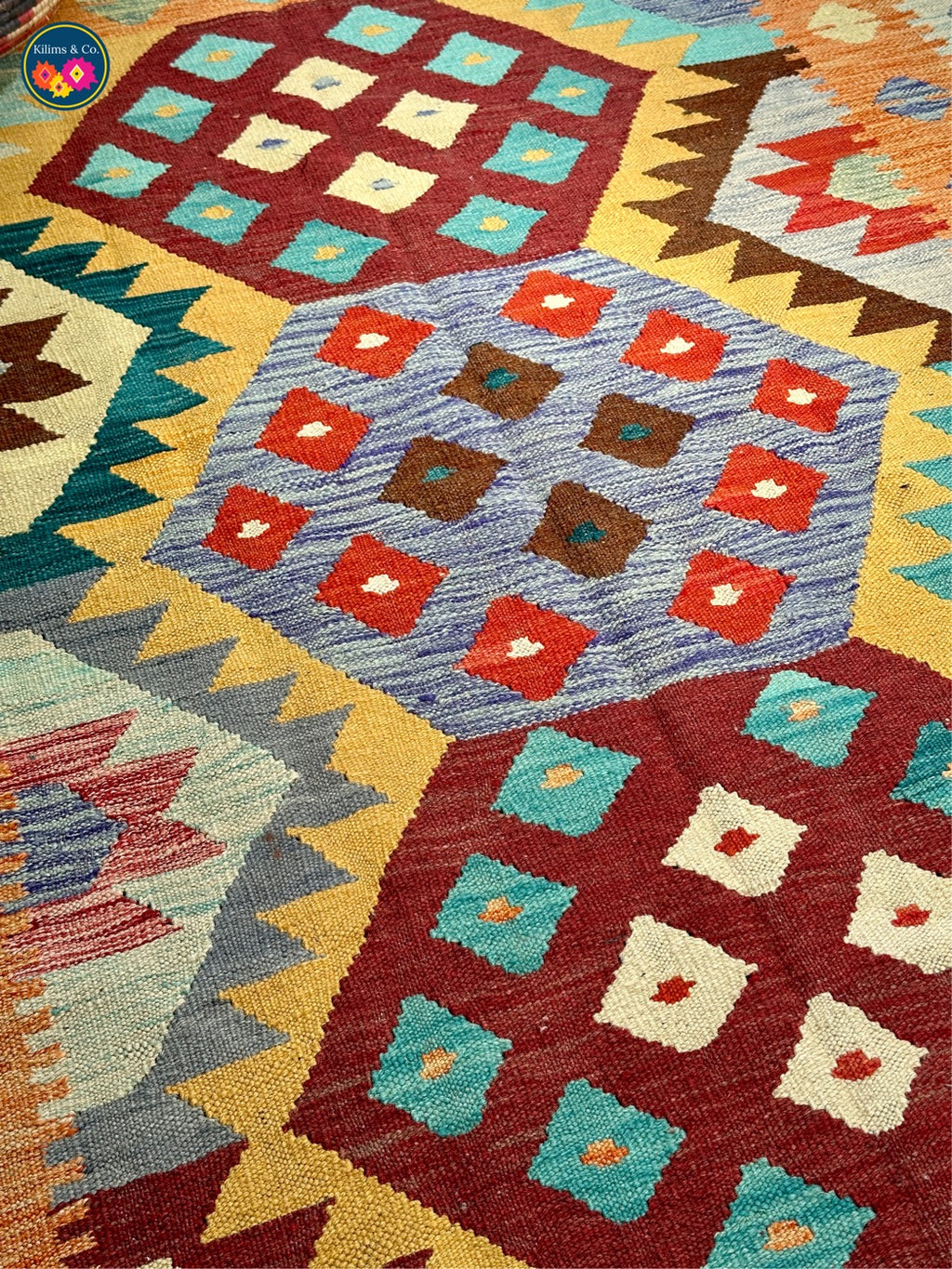 Pure wool kilim (6'8"x5'1")