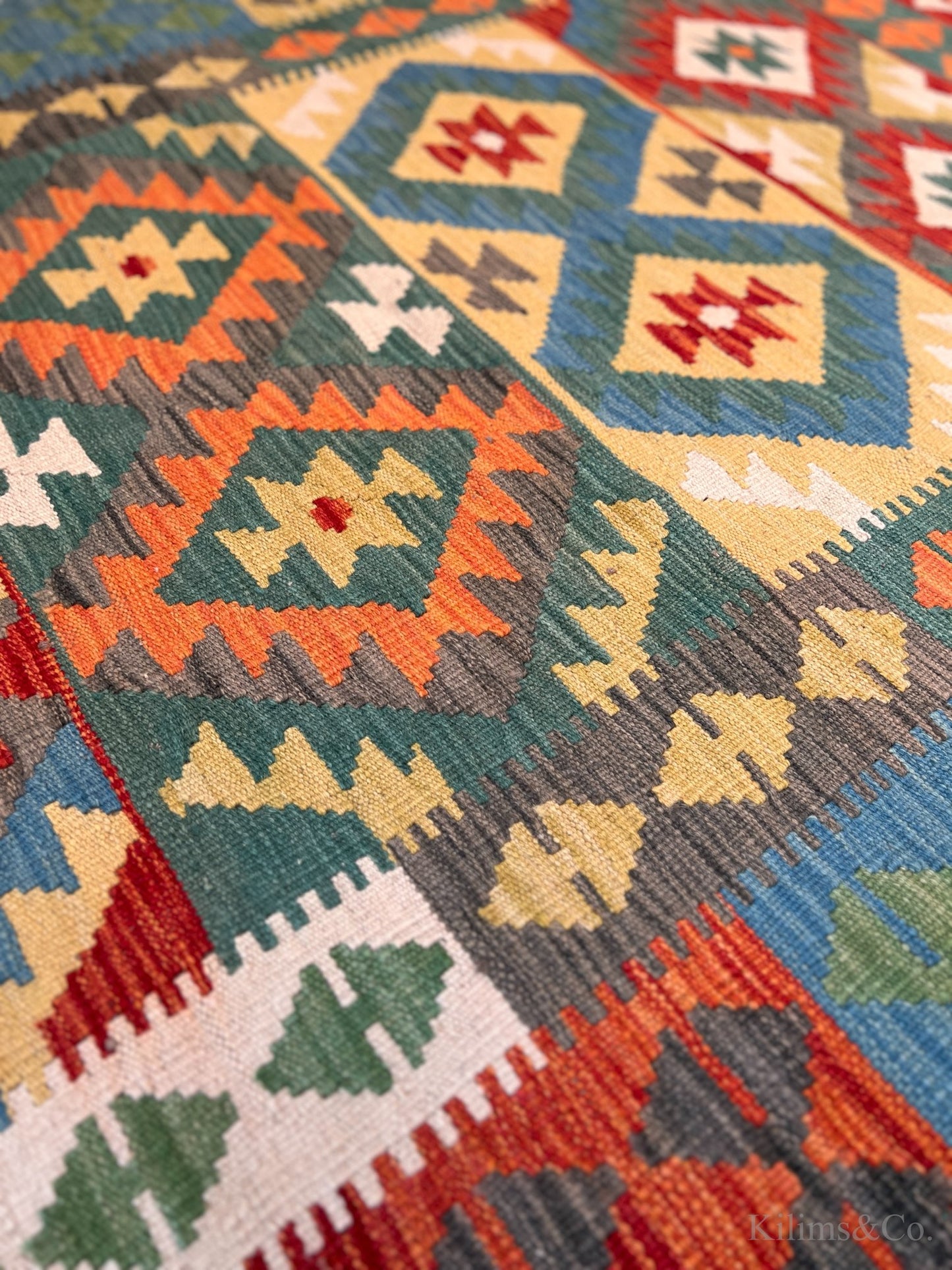 Pure wool kilim  6'6"x 4'11"