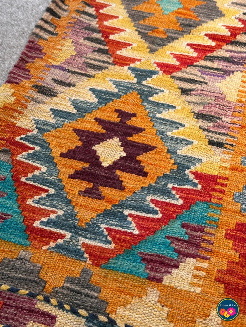 Table Runner (4'1"x 1'6")