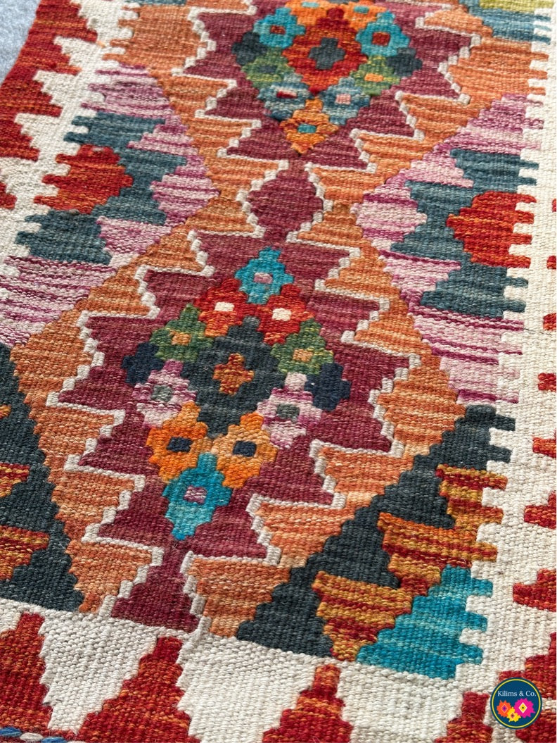 Table Runner (3'10"x1'5")