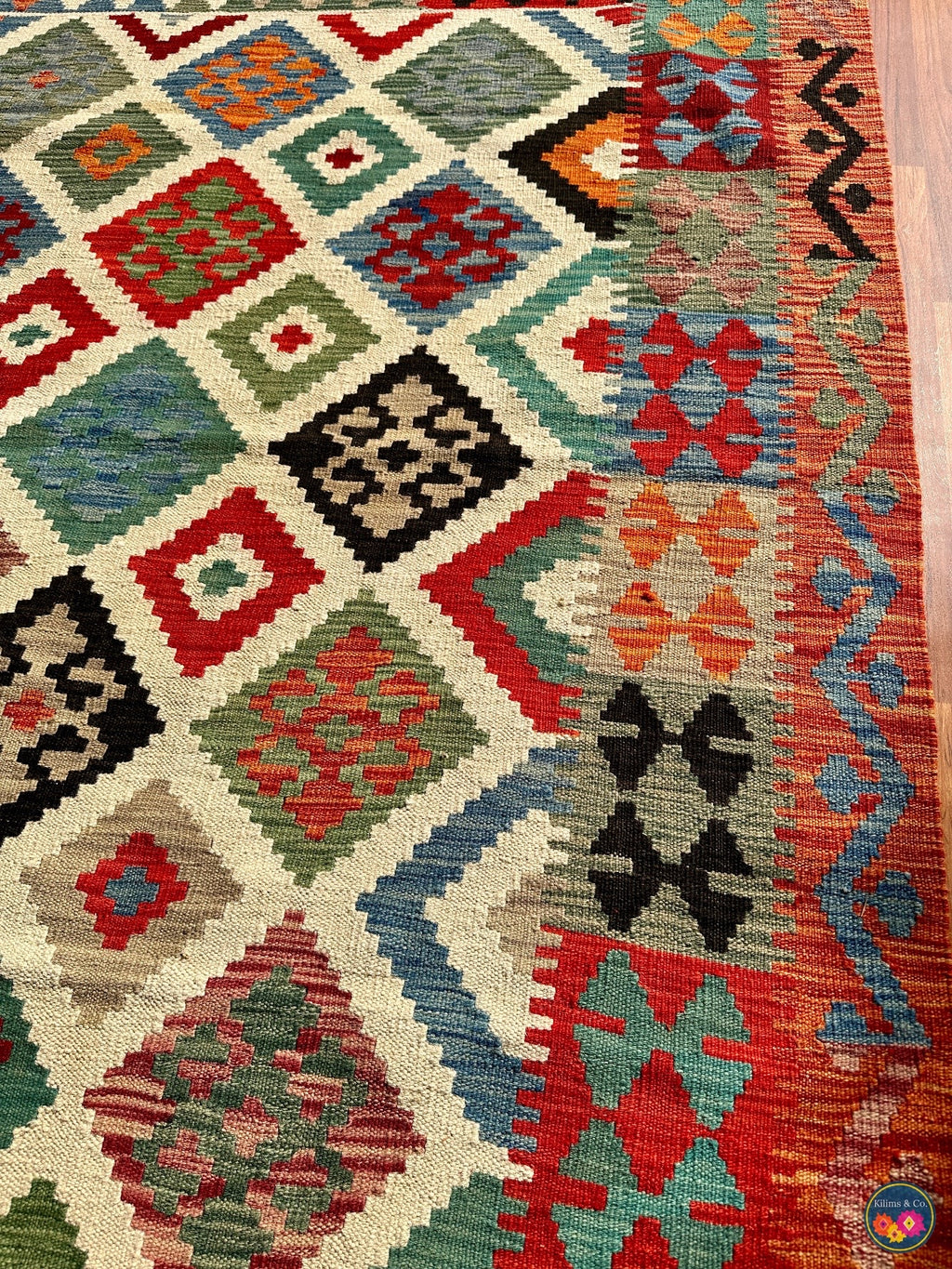 Pure wool kilim (6′7″ × 5′2″ )