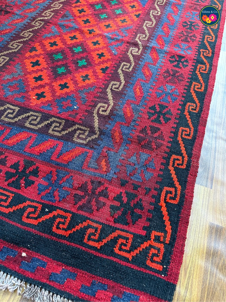 Pure wool kilim 5ft 2in x 3ft 4in