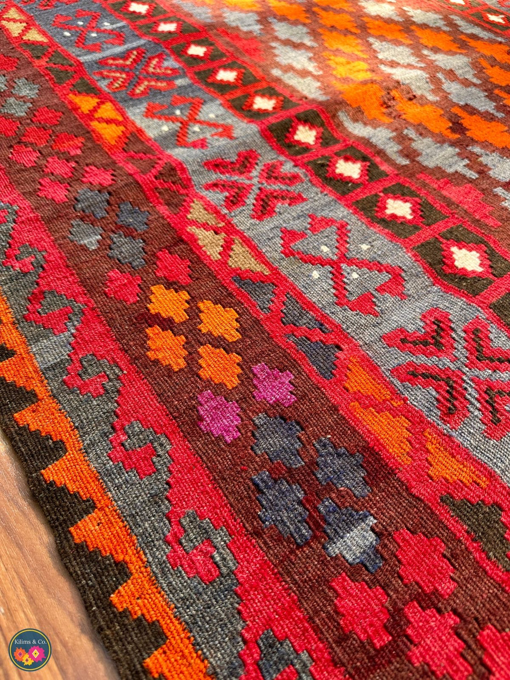 Pure wool kilim 6ft 5in x 3ft 8in