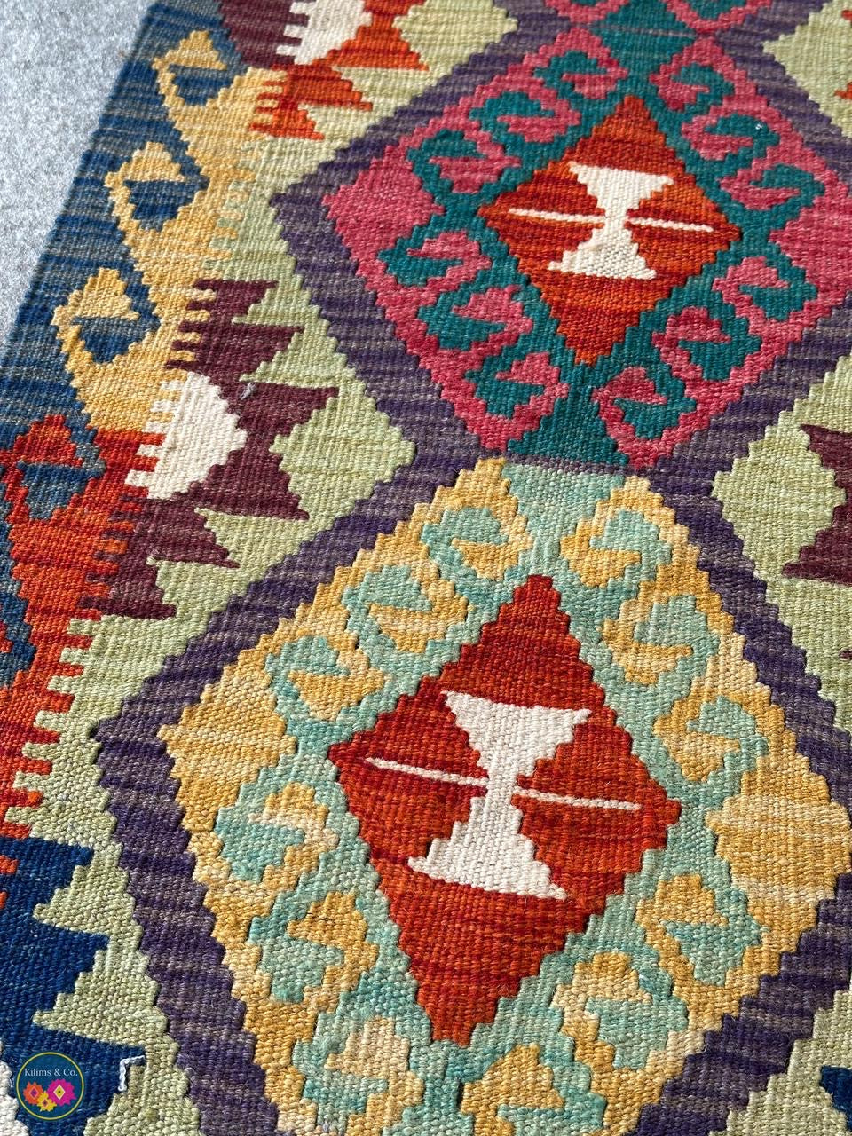 Table Runner (5’0” x 1’10”)