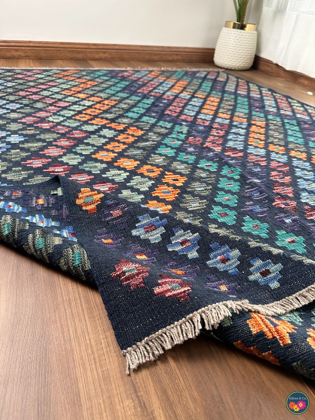 Pure Wool kilim 6ft 5in x 5ft 1in