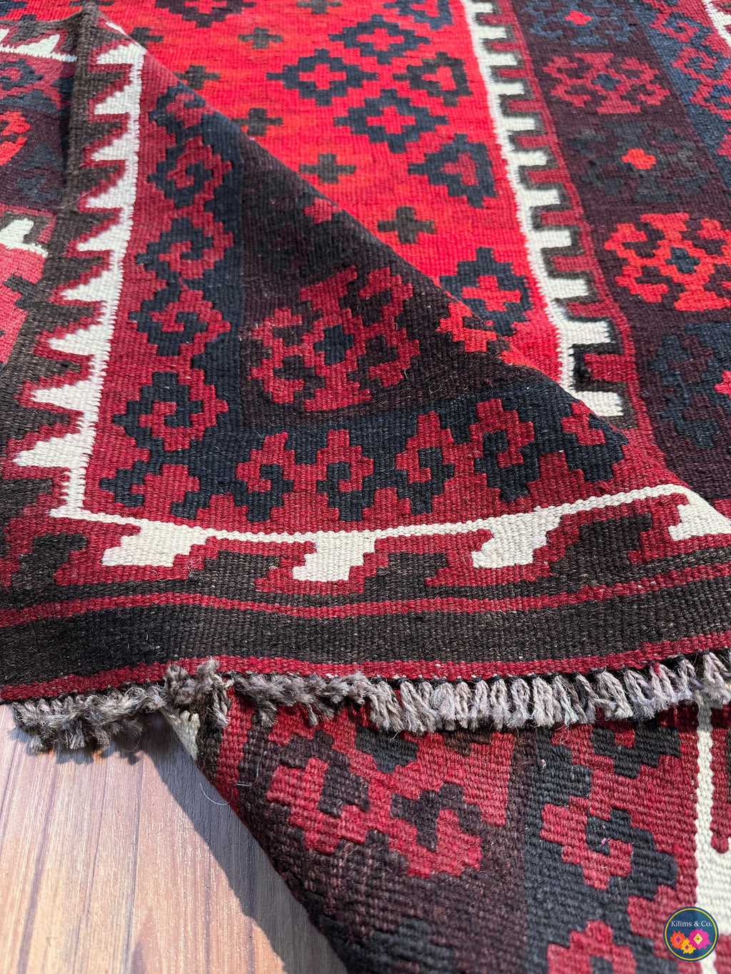 Pure wool kilim 6ft 5in x 3ft 3in