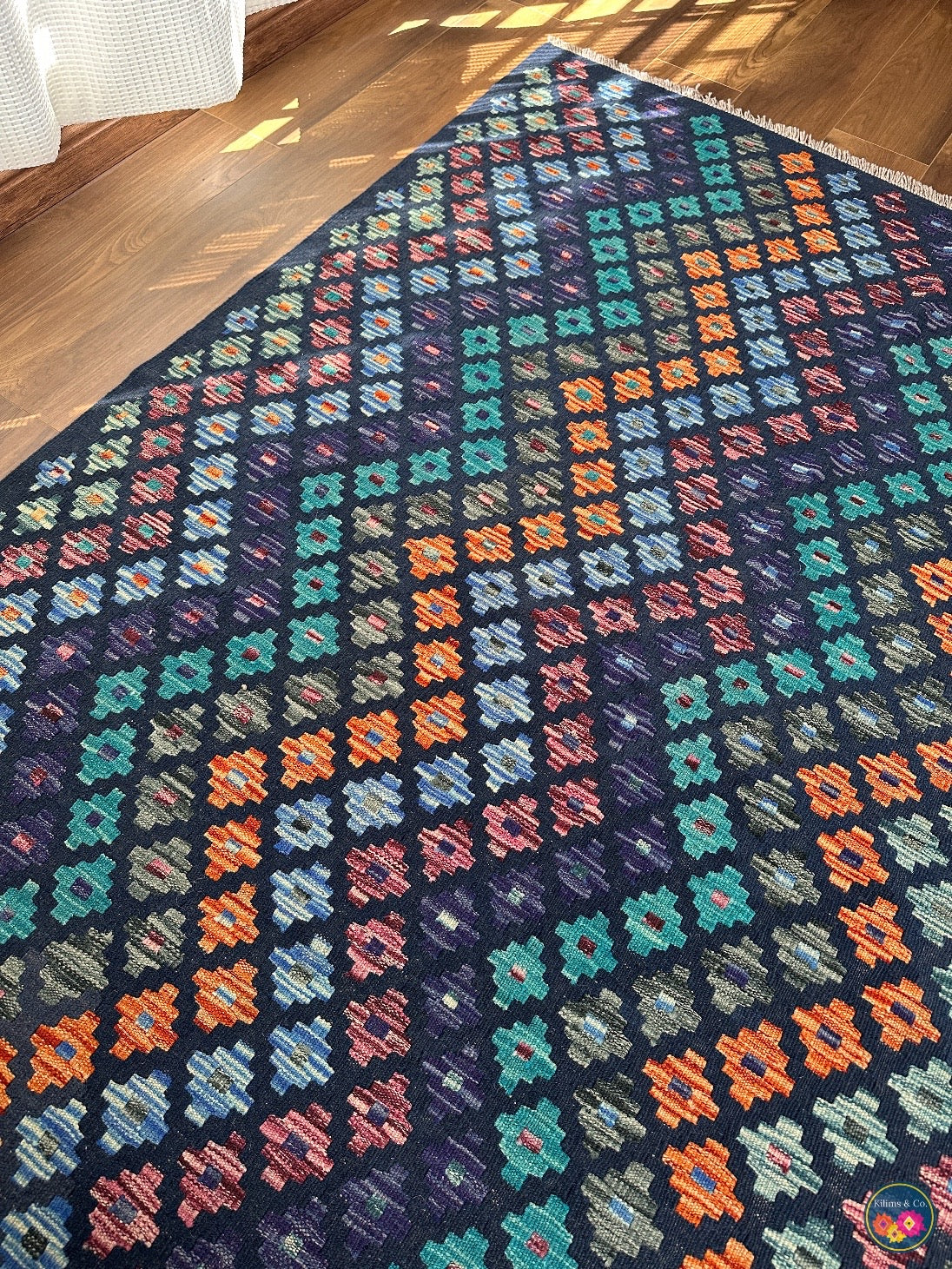 Pure Wool kilim 6ft 5in x 5ft 1in