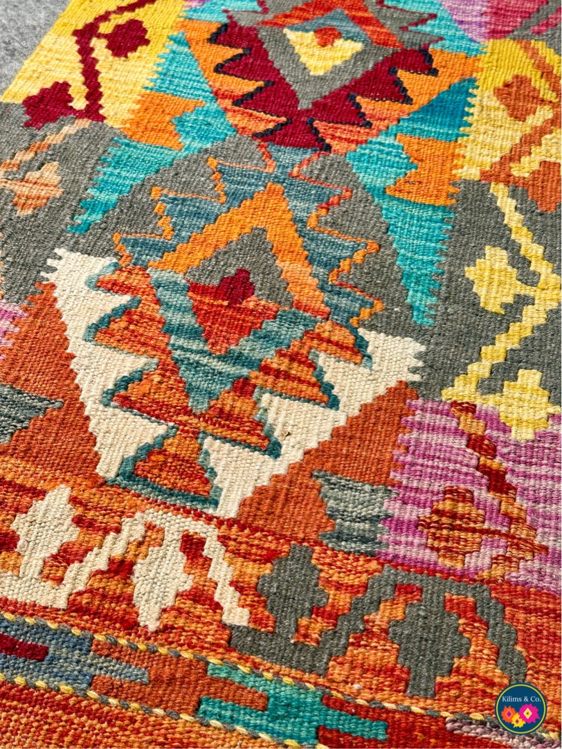 Table Runner (3'8" x 1'5")