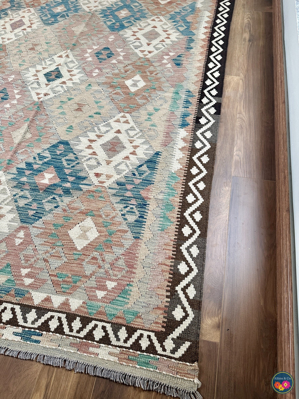 Pure Wool kilim 8ft 0in x 5ft 8in