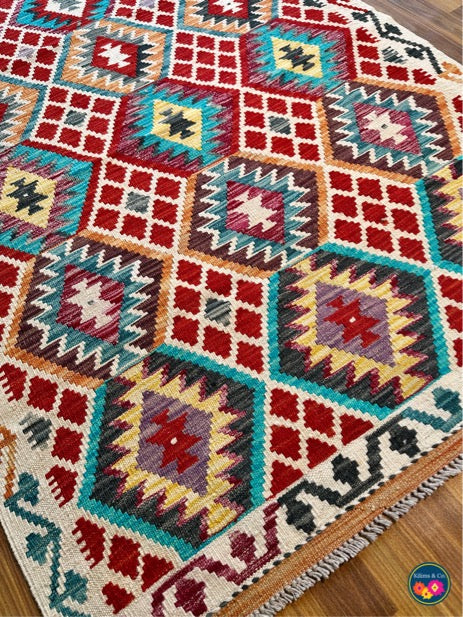 Pure wool kilim 5'8x4'1"