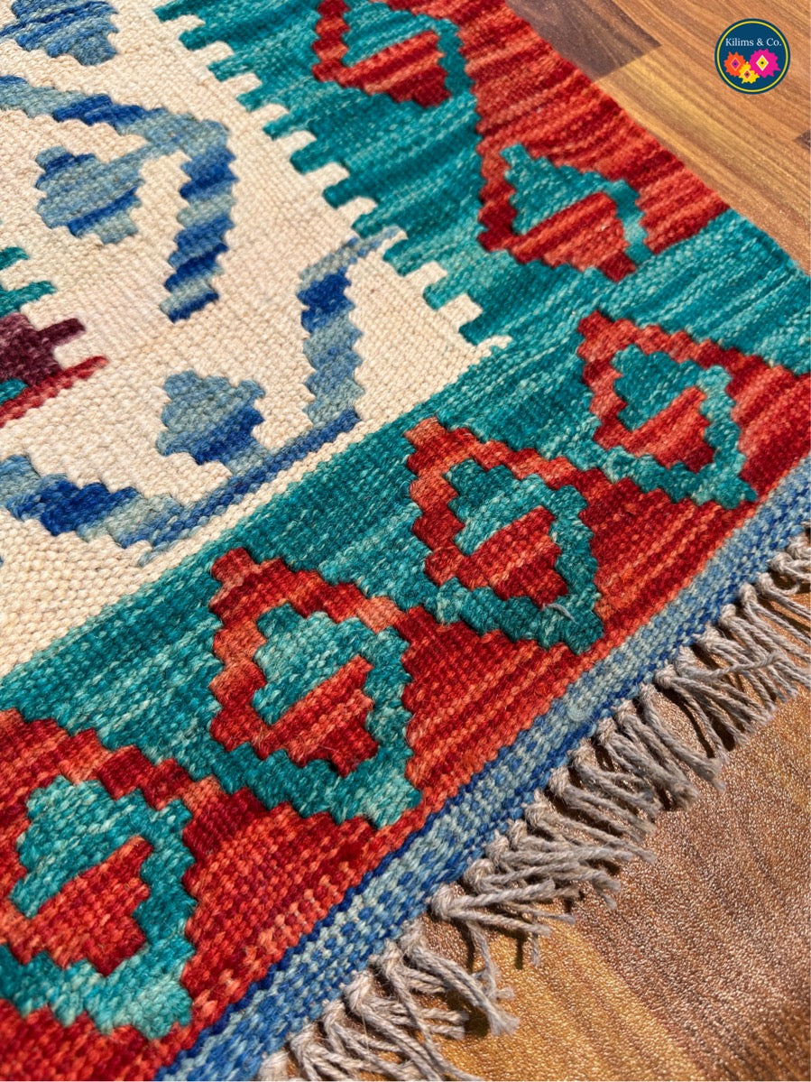 Pure wool kilim 5’0 x 3’4