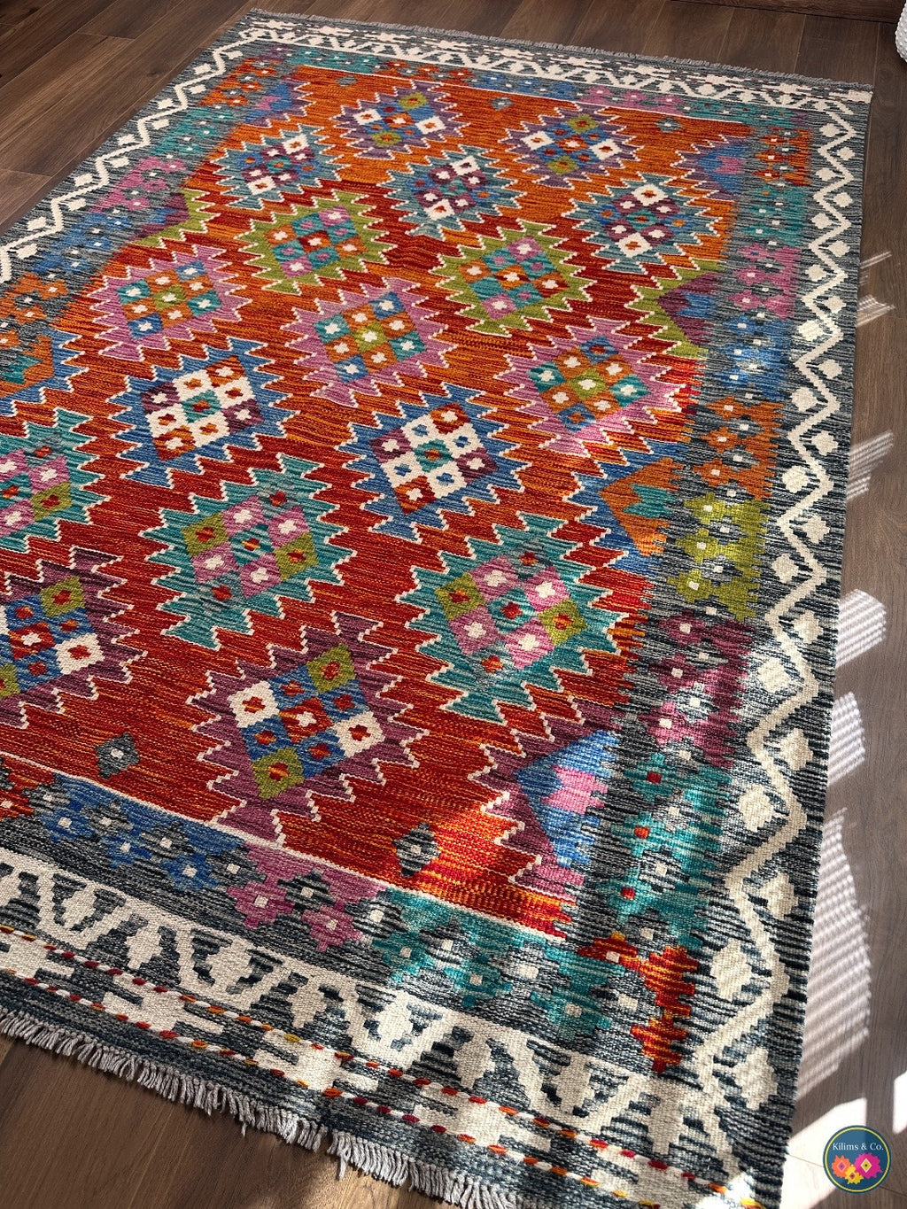 Pure Wool kilim 7ft 0in x 4ft 10in