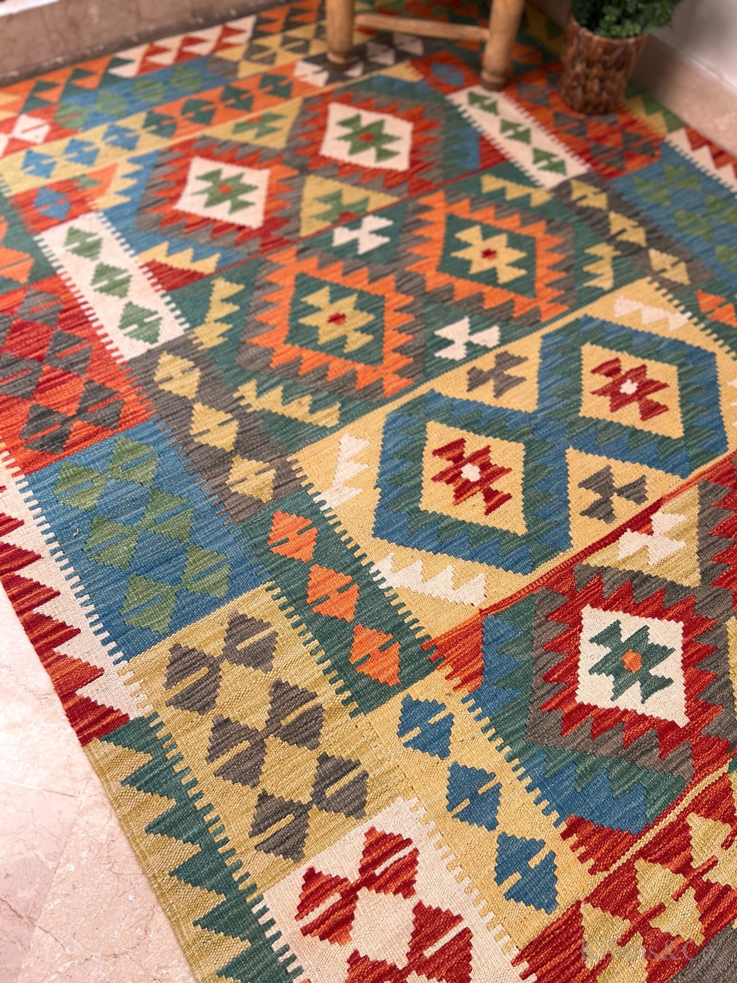 Pure wool kilim  6'6"x 4'11"