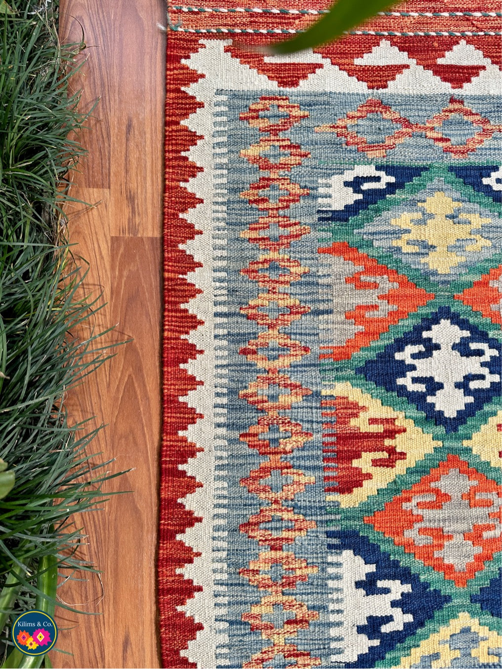 Pure wool kilim 5'7”x4'2”