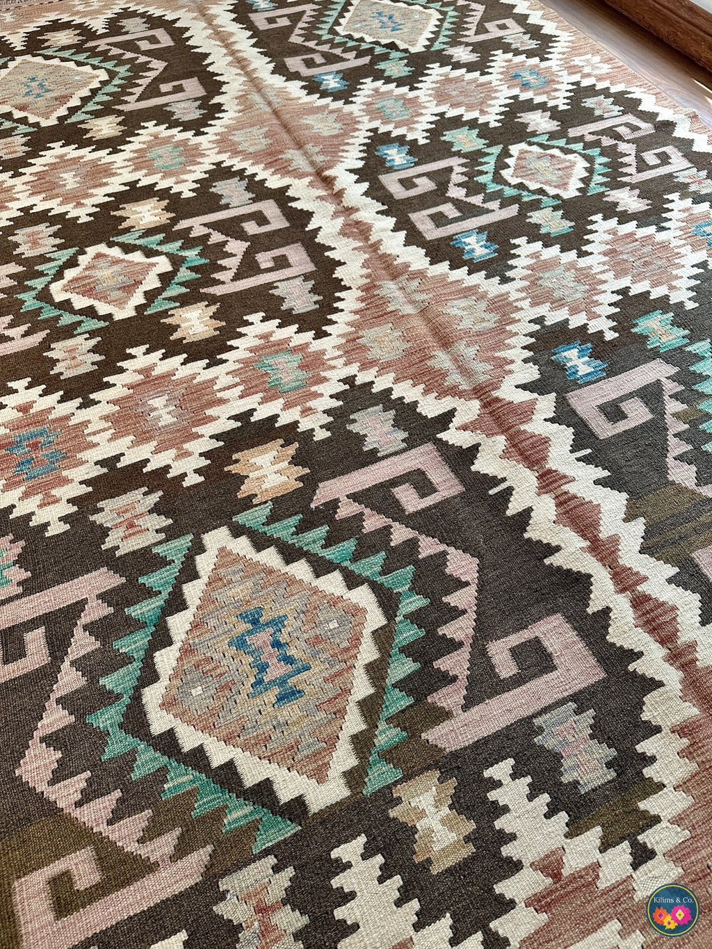 Pure Wool kilim 7ft 11in x 5ft 9in