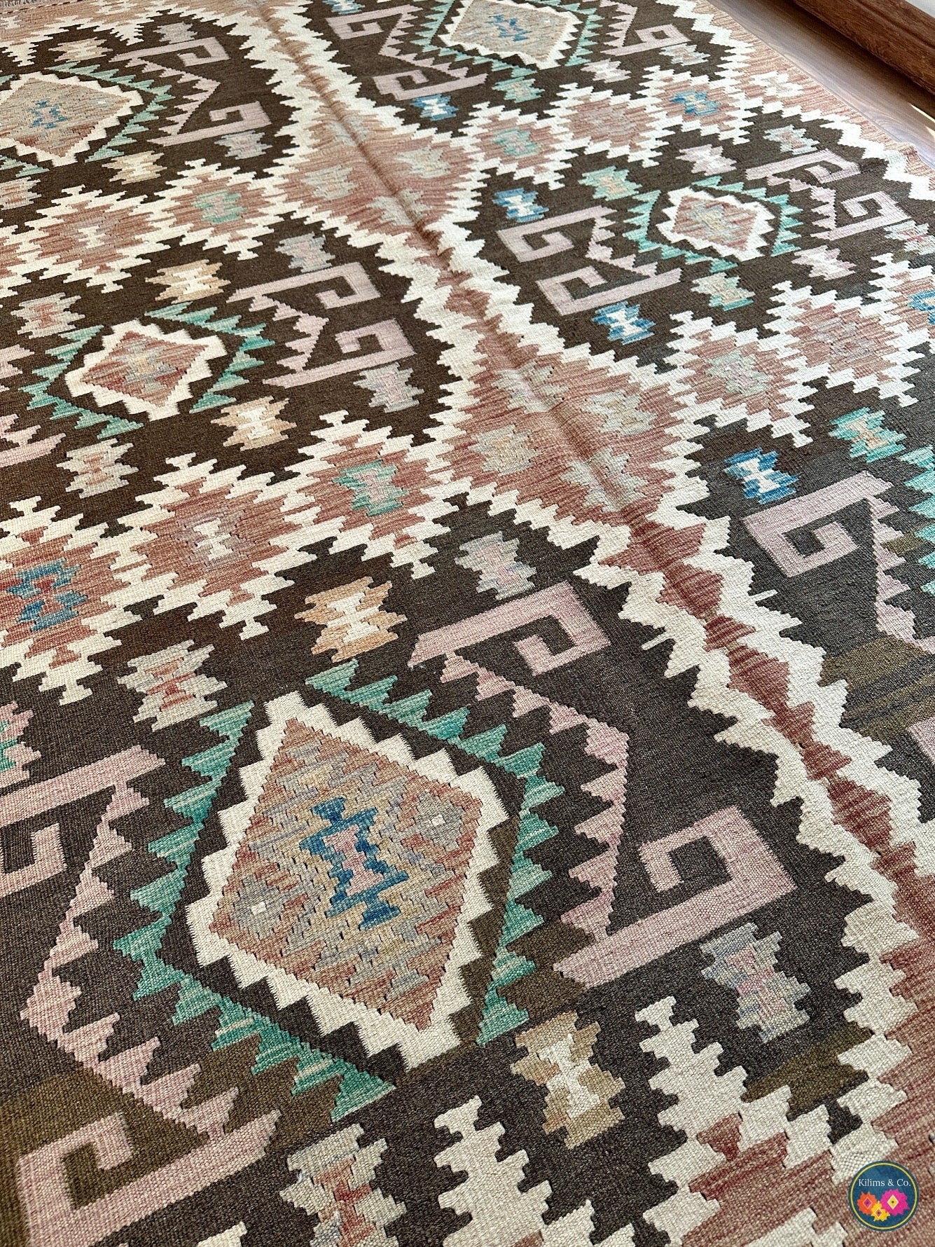 Pure Wool kilim 7ft 11in x 5ft 9in