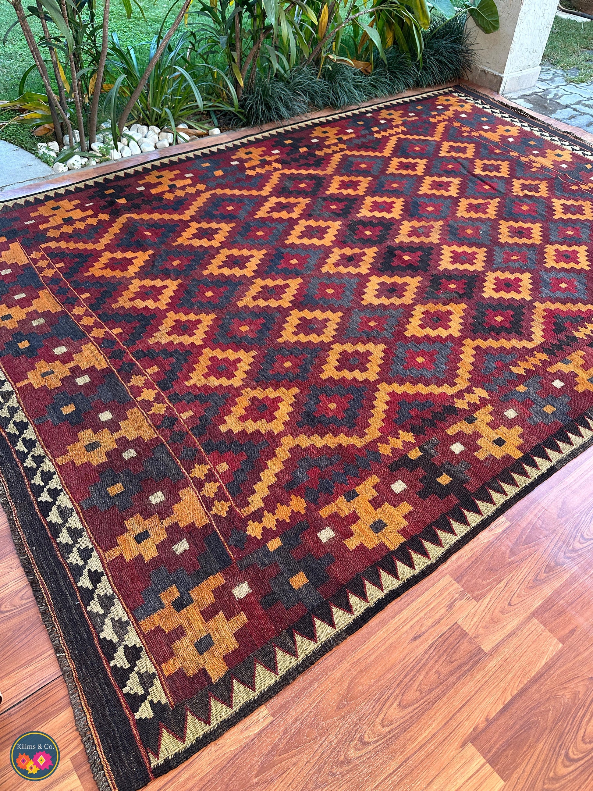 Pure Wool kilim 9ft 3in x 6ft 7in