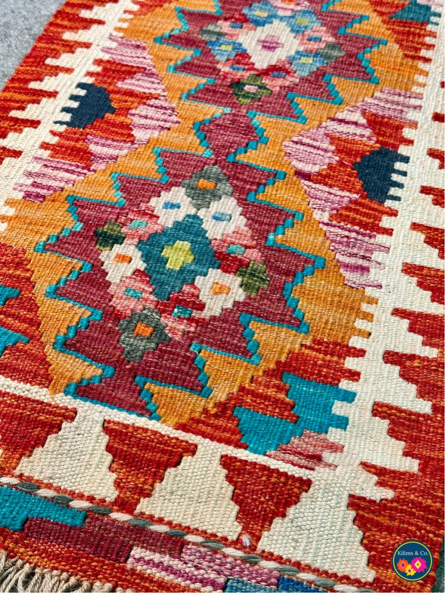 Table Runner (3’8" x 1'6")