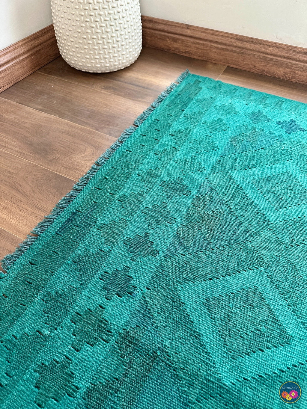 Pure Wool kilim 6ft 6in x 5ft 0in