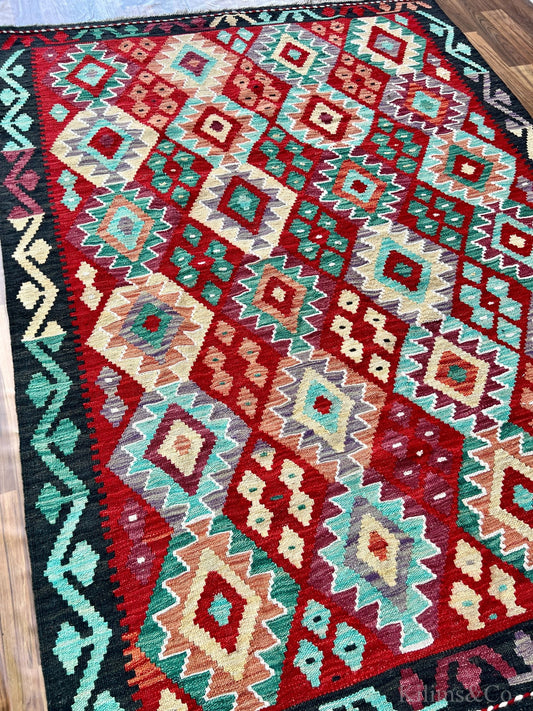 Pure wool kilim 5’11 x 4’5