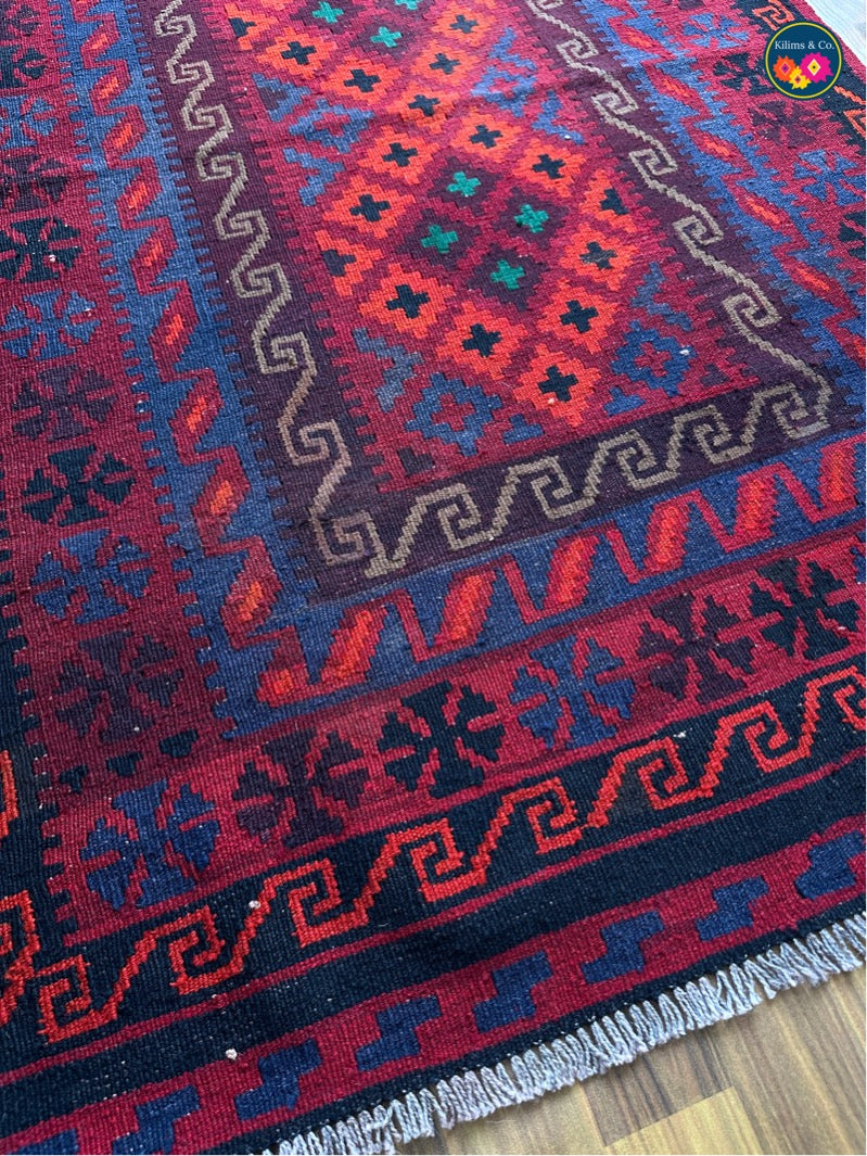 Pure wool kilim 5ft 2in x 3ft 4in