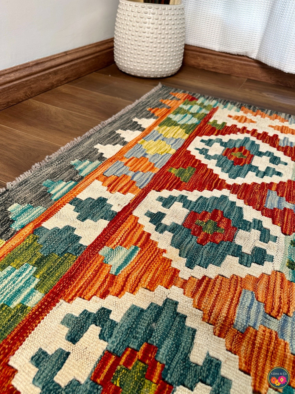 Pure Wool kilim 6ft 3in x 5ft 2in