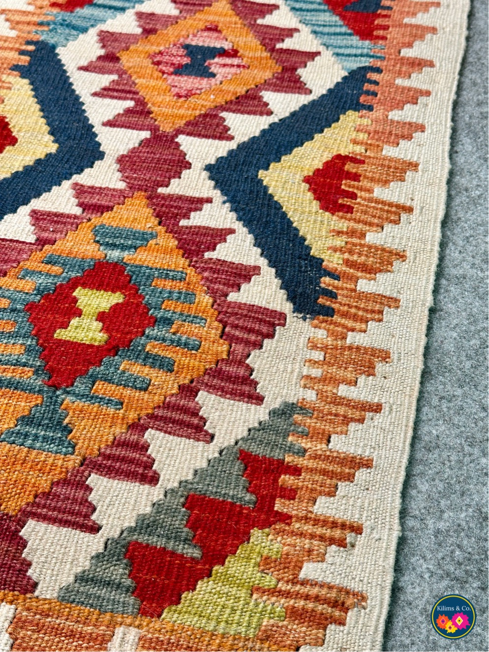 Table Runner (4’0" x 1'6")