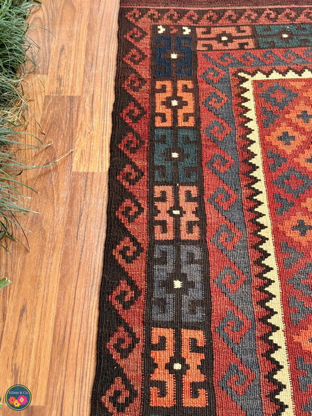Pure wool kilim 4ft 9in x 2ft 11in